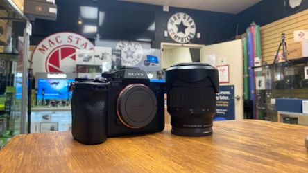 Sony a7 iV with 28-70mm.  Mint condition