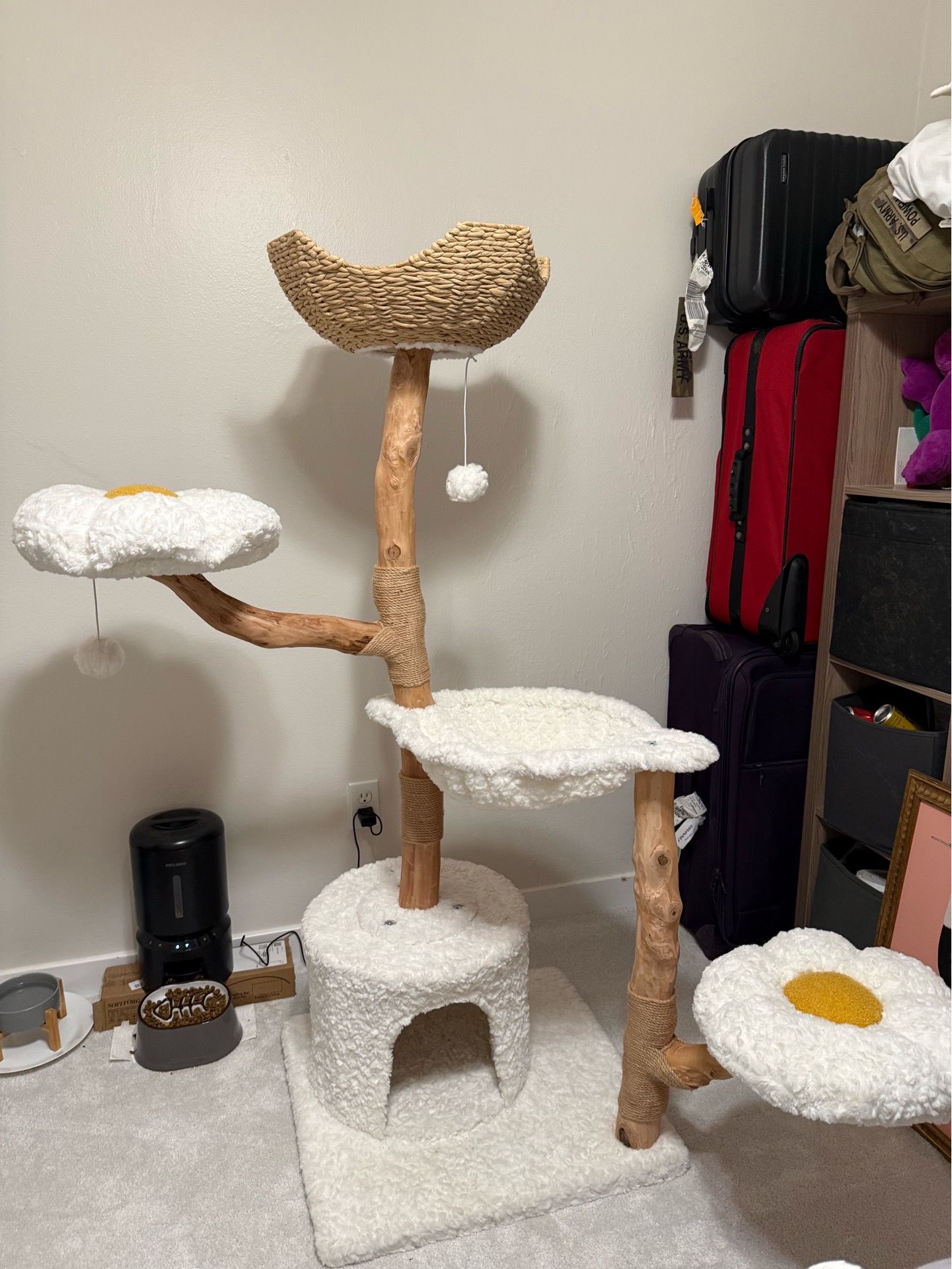 Multi-Tiered Cat Tree