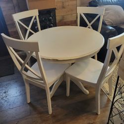 Kitchen Table & Chairs