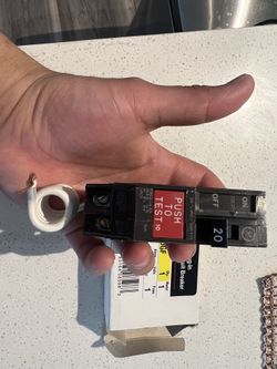 20 Amp Plug In Circuit Breaker