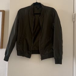 Olive Green Women’s Bomber Jacket (Medium)