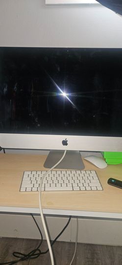 Apple iMac all in one desktop