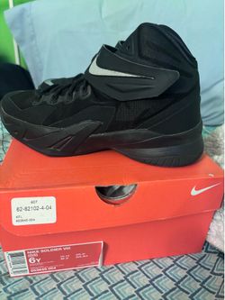 Nike Soldier 8
