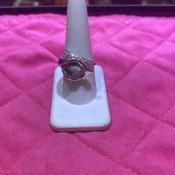 14KT Gold Diamond Ring