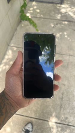 Brand new Samsung phone Forsale I want $150 obo