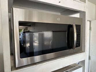 GE microwave (1 month warranty)