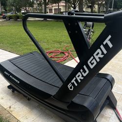 TRU GRIT CURVED TREADMILL