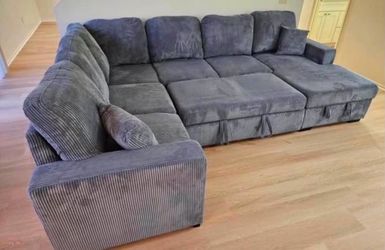 New Sleeper Sectional Couch with USB and Storage! Free Delivery 🚚!