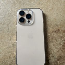 iPhone 16 pro 128GB UNLOCKED