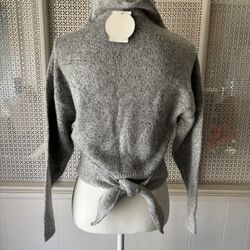  New Women’s Love By Design Sweater