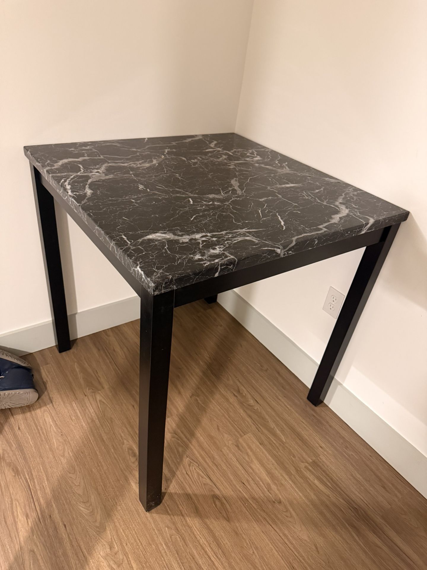 High top Kitchen Table