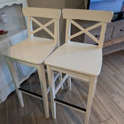 2 White High Top Counter Stools