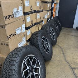 *VERY NICE* 2024 OEM Jeep Wrangler Rubicon Tires BFG 33’s JK JKU JL JLU JT