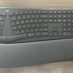 Logitech Wireless Keyboard & Mouse
