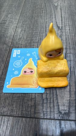 Pop Mart Pucky Egg Beanie