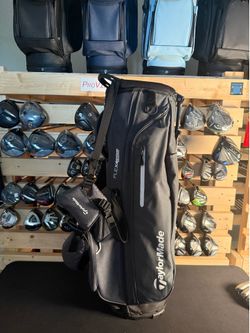 TaylorMade golf bag