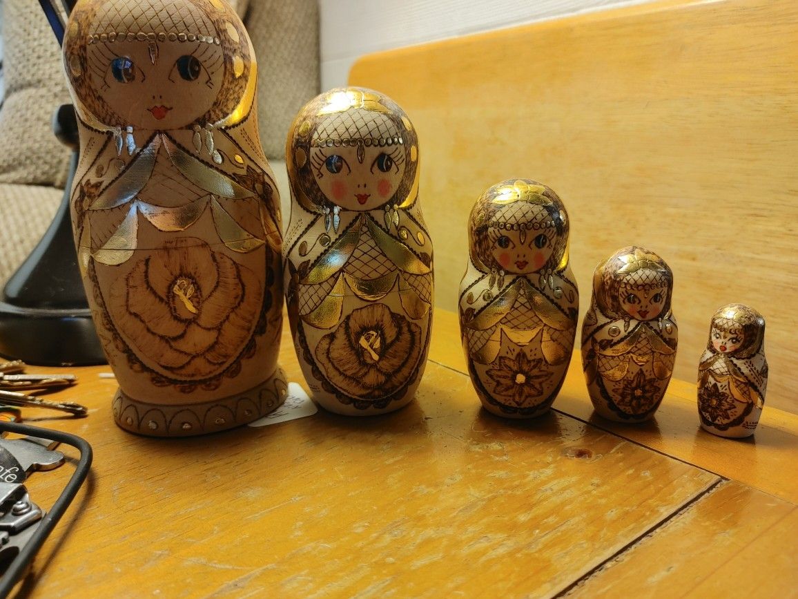 Russian Nestinc Dolls