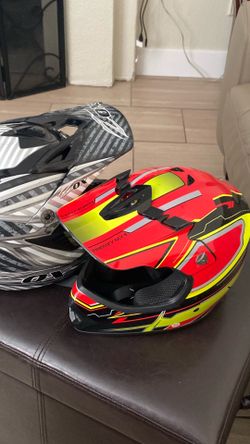 3 Helmets
