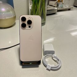 iPhone 16 Pro 256gb | Unlocked | Great Condition 