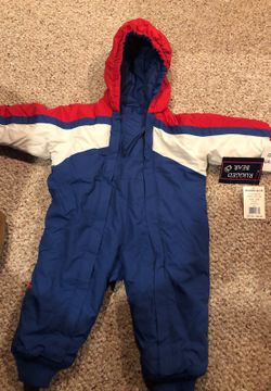 Rigged Bear Snow Suit 12 months size brand new with tags on it