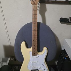 Harley Benton Strat