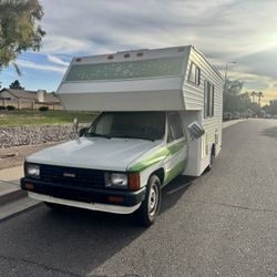 1986 Toyota Travelmaster Motorhome RV