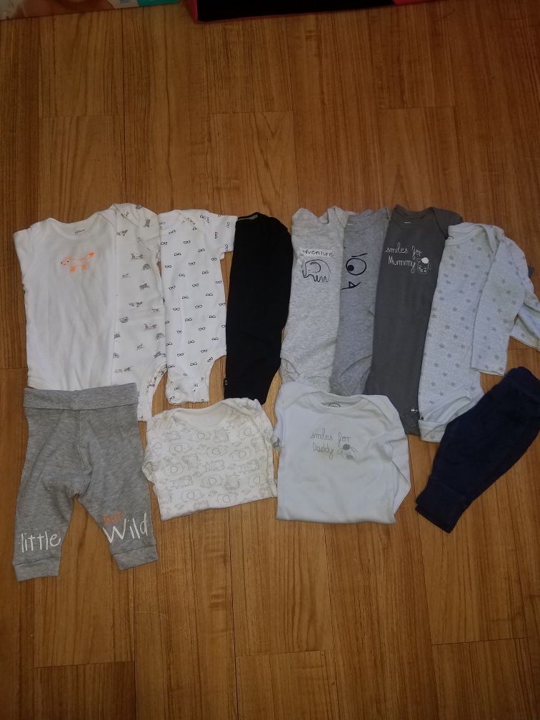 Clothing lot for baby size 0/3/3/6 months