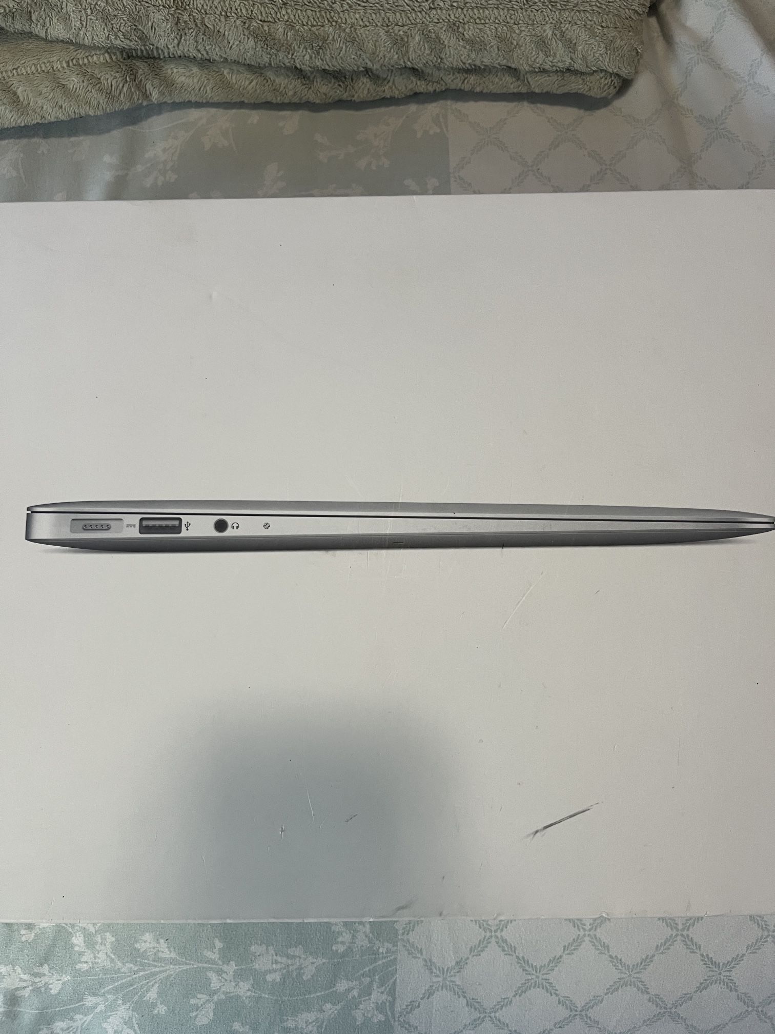 MacBook Air 13-Inch