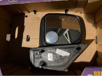 Free passenger side view of mirror for Chevy express 2007