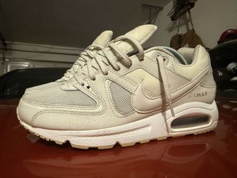 Nike Air Max Command Size 11 Women’s Or 9.5 Men’s
