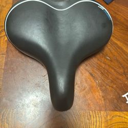 Bell Comfort Soft Bike Seat 
