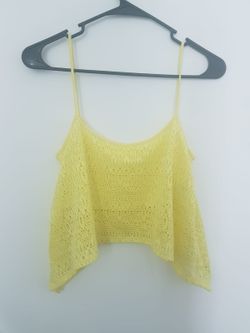 Bershka yellow top S