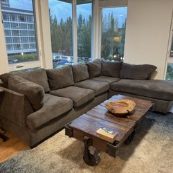 Sectional Sofa 