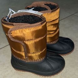 Old Navy Toddler Boy’s Snow Boots / Duck Boots, Size 5