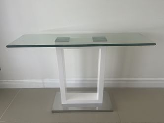 Consola
