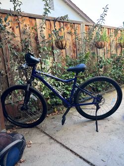 Specialized Myka size L/18 disc brakes