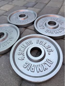 2 pairs of 10 pound Olympic weights