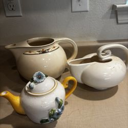 3 Vintage Teapots