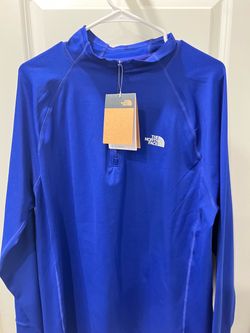 North The Face 1/4 Zip  T-shirt Size XL For Men’s