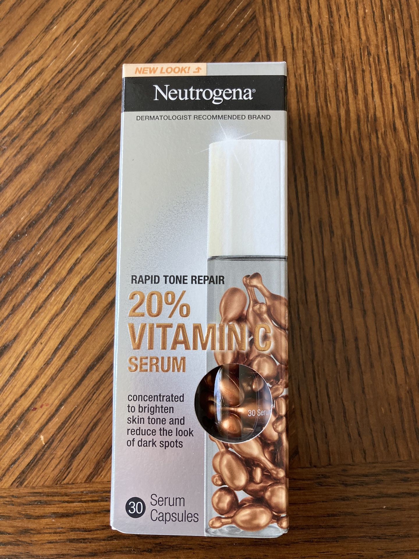 NWT Neutrogena Rapid Tone Repair 20% Vitamin C Serum