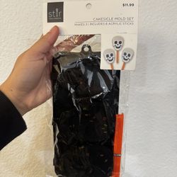 Silicone Skull Cakecicle Mold Set