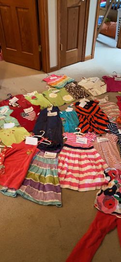 Gymboree Disney girls lot size 5 will separate