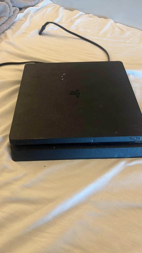 Ps4 Slim 