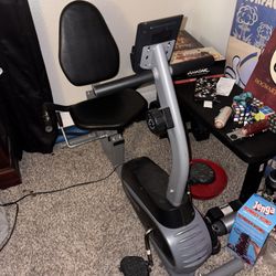 Maxkare Recumbent Exercise Bike
