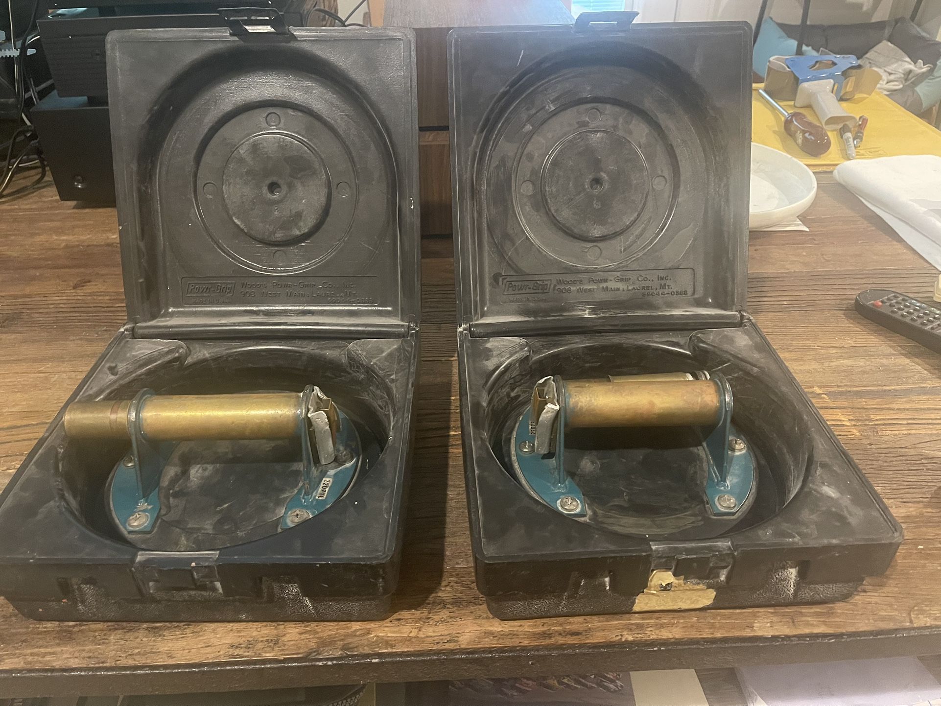 Power grip suction cups 2, 8” cups with case. One works well the other needs to be rebuilt. 25 for both