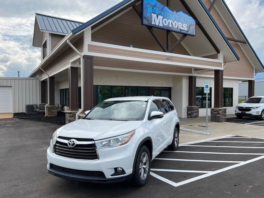 2016 Toyota Highlander