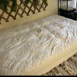 Full Size Mattress 
