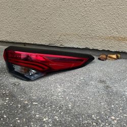 Toyota Corolla 2020-2021 Pasanger Side Tail Light OEM