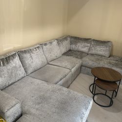 *PRICE DROP* U-Shape Sectional Couch – Velvet Grey (Woodhaven 2-Piece Sectional)I