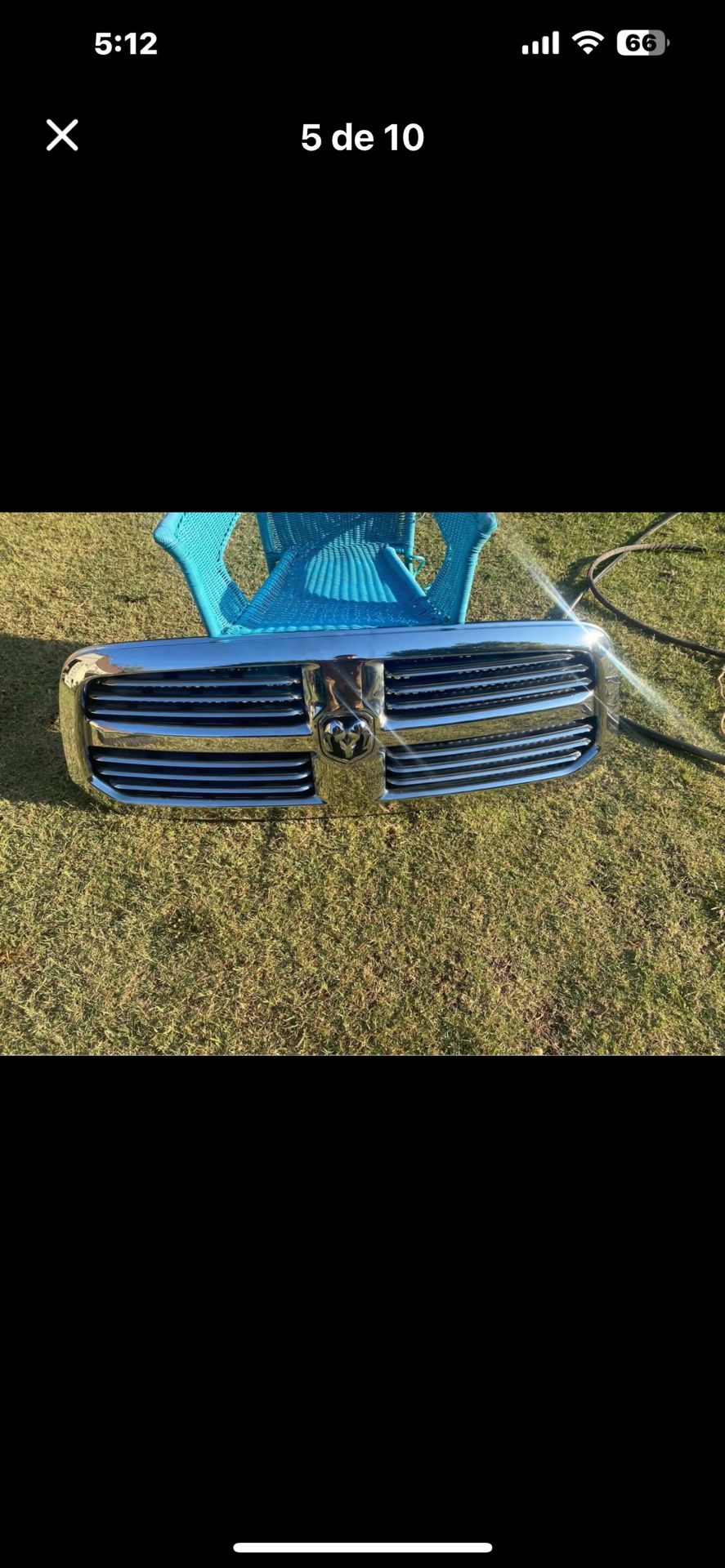 2013-2018 RAM 1500  FACTORY GENIUINE FRONT GRILL WITH EMBLEMA GOOD CONDITIONS $175 firm